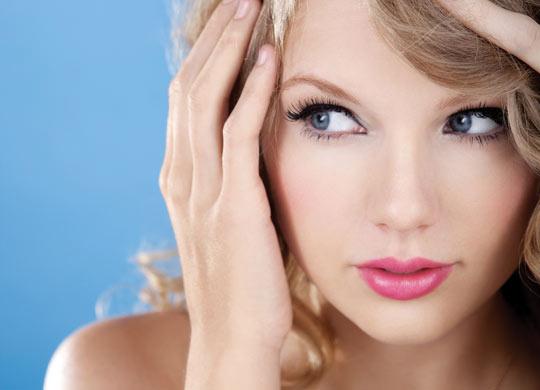 Taylor Swift - Back To taylor swift back to december pics. Taylor Swift - Back To