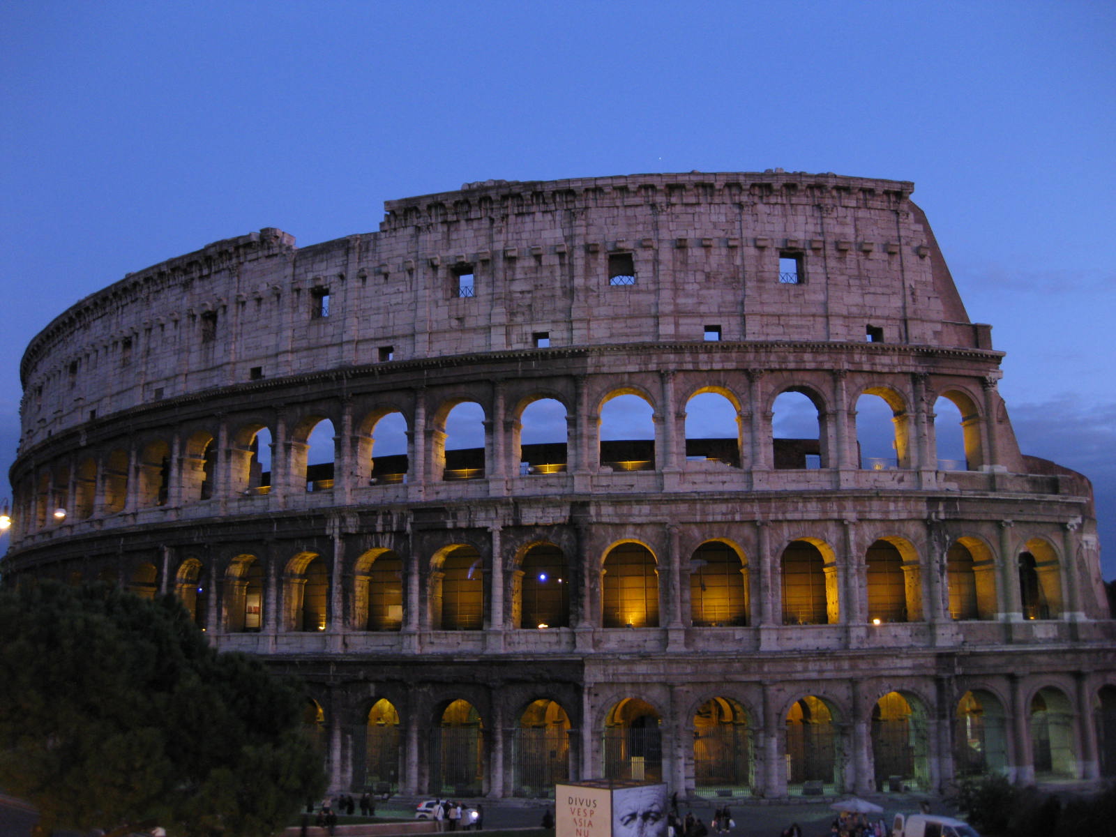 [Anfiteatro+Romano+-+Coliseu+Roma.JPG]