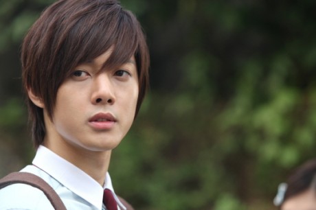 20100725_playfulkiss_3-460x306.jpg