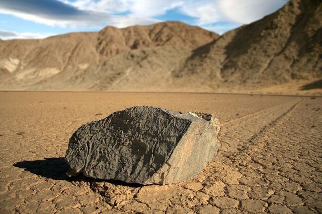 Sailing Stones, as pedras que andam Sailing Stones, as pedras que andam