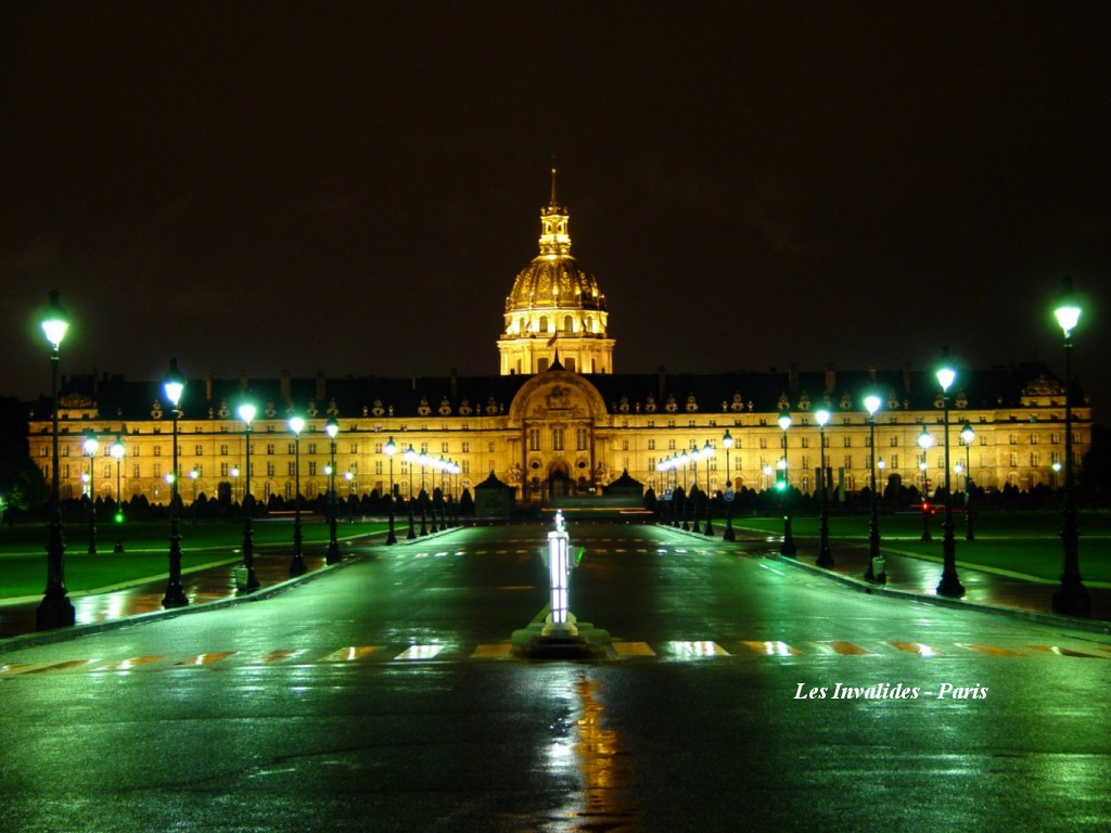 http://3.bp.blogspot.com/_sRGU_JXOz6E/TSypXwBnP1I/AAAAAAAABOU/kmYqZJX-_4A/s1600/wallpaper+paris.jpg