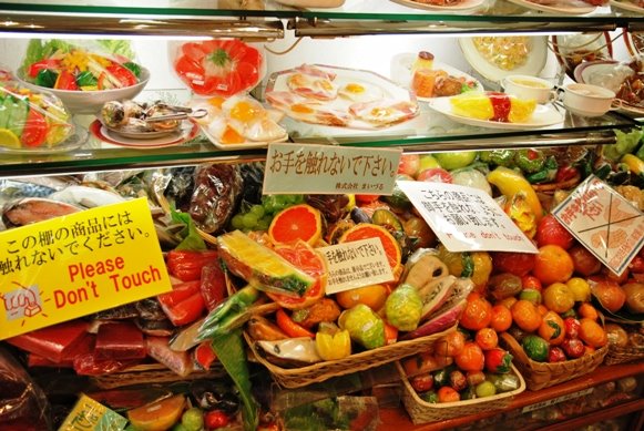[Plastic+Food+(8).JPG]