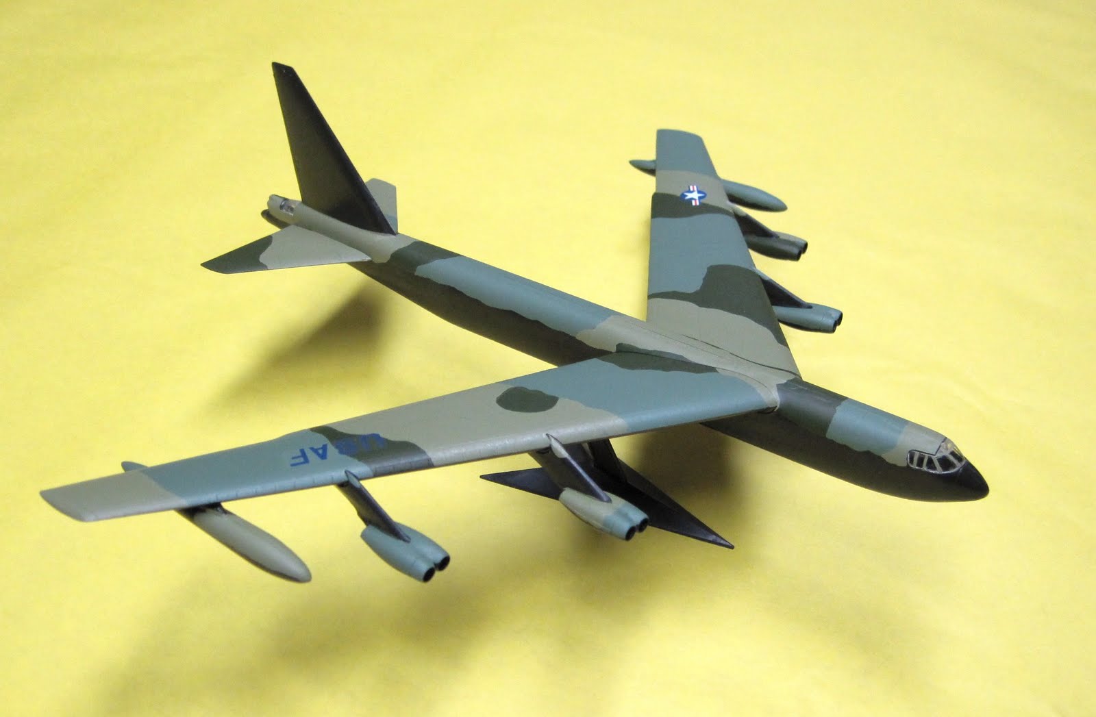 Model Airplane Memories Revell B52C Stratofortress