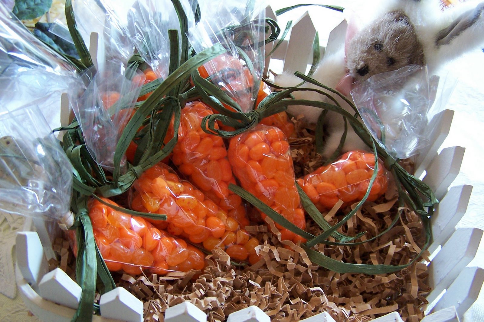 [Pre-Easter+jellybean+carrots.jpg]