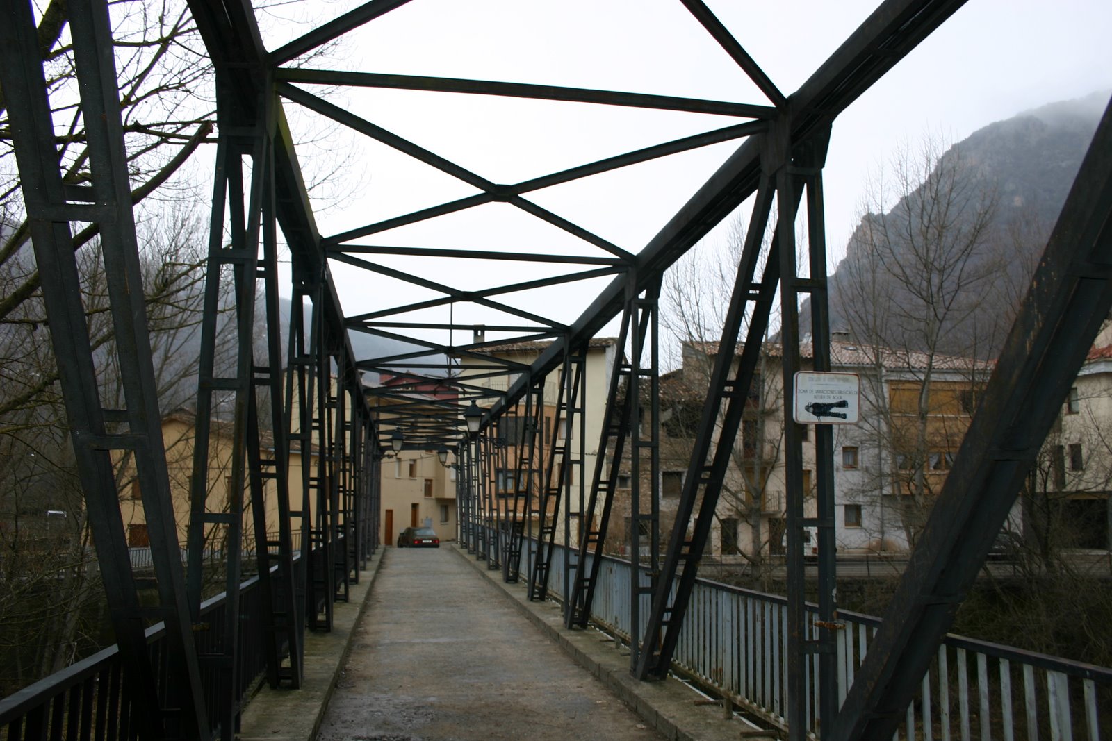 [IMG_4243.JPG]
