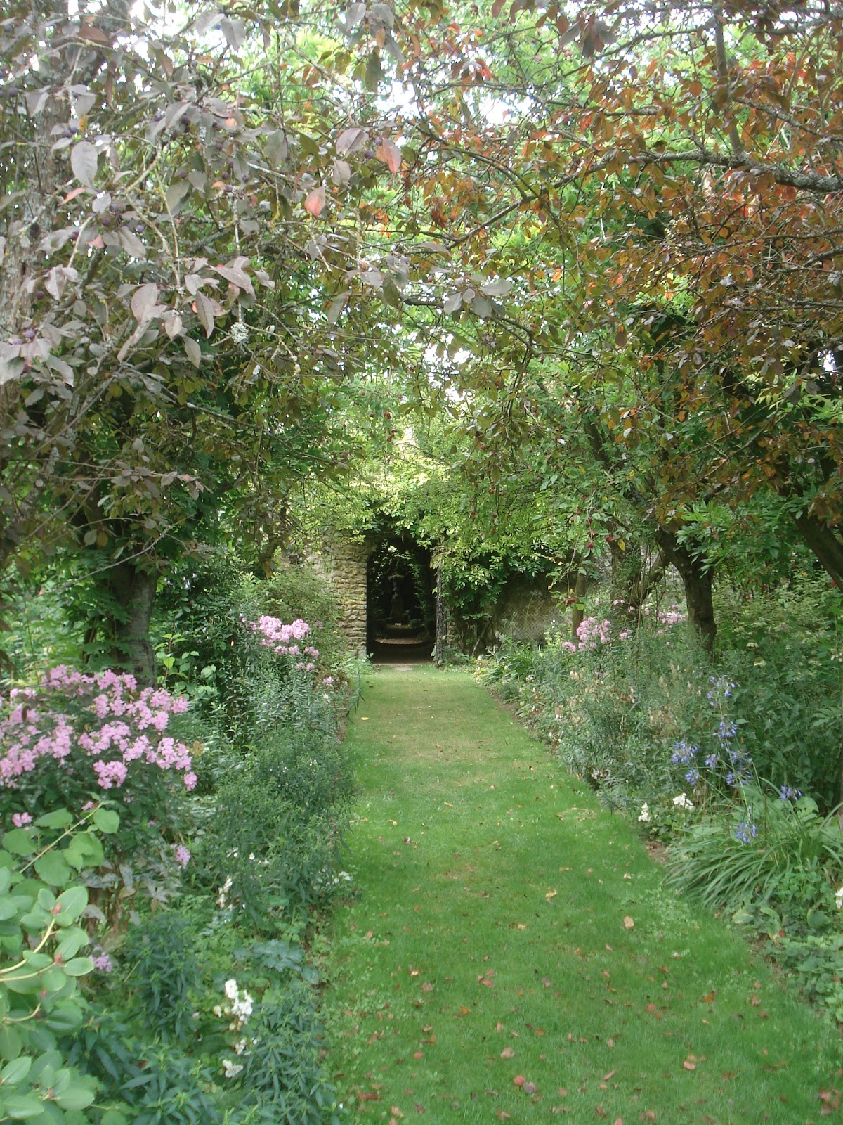 Thursday's Child Jardin de la Petite Rochelle Of Muses and Meringues