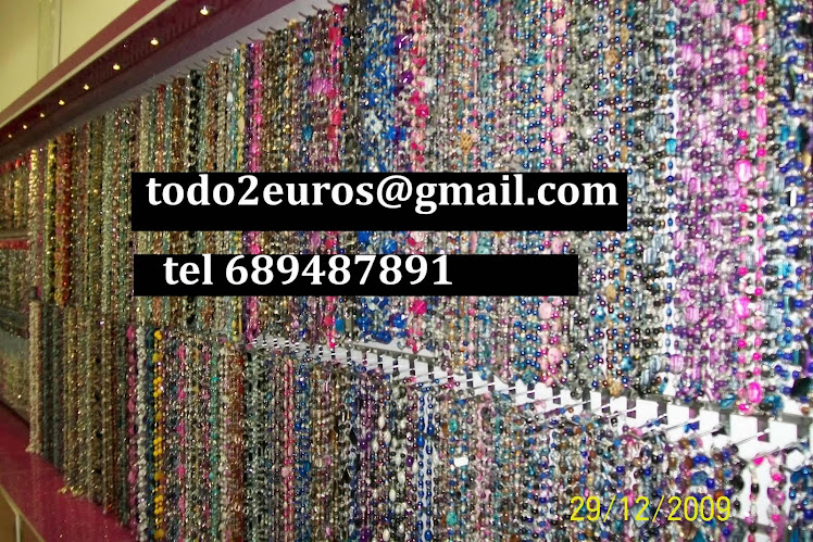 MAYORISTAS TIENDAS TODO A 2 EUROS BISUTERIA MODA  A 1 EURO COLLARES