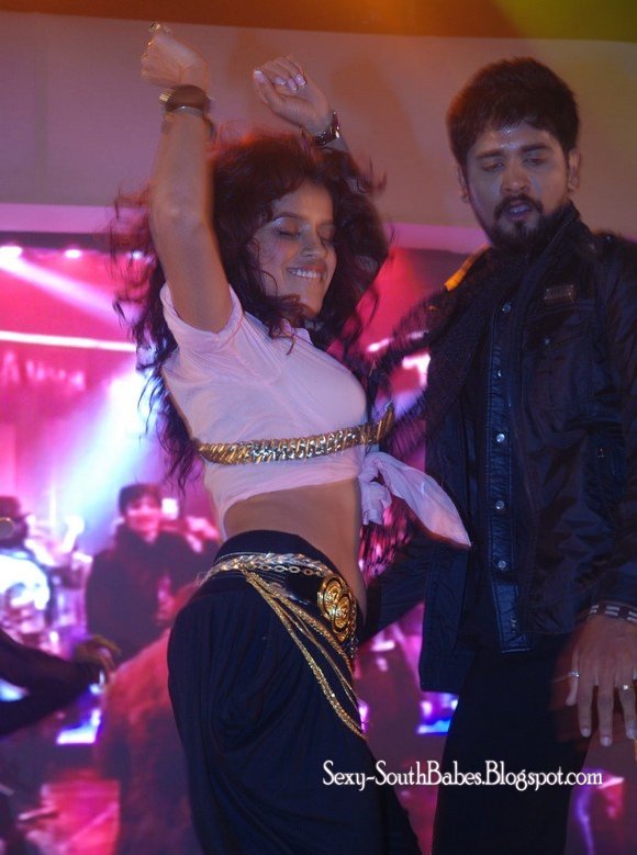 Actress Piaa Bajpai Hot DanceLatest Images hot images Actress Piaa Bajpai Hot DanceLatest Images hot images