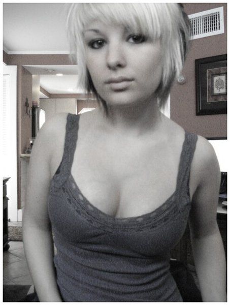 Short Emo Scene Girl Haircuts. emo girl short hairstyles. Short Emo Scene Girl Haircuts.