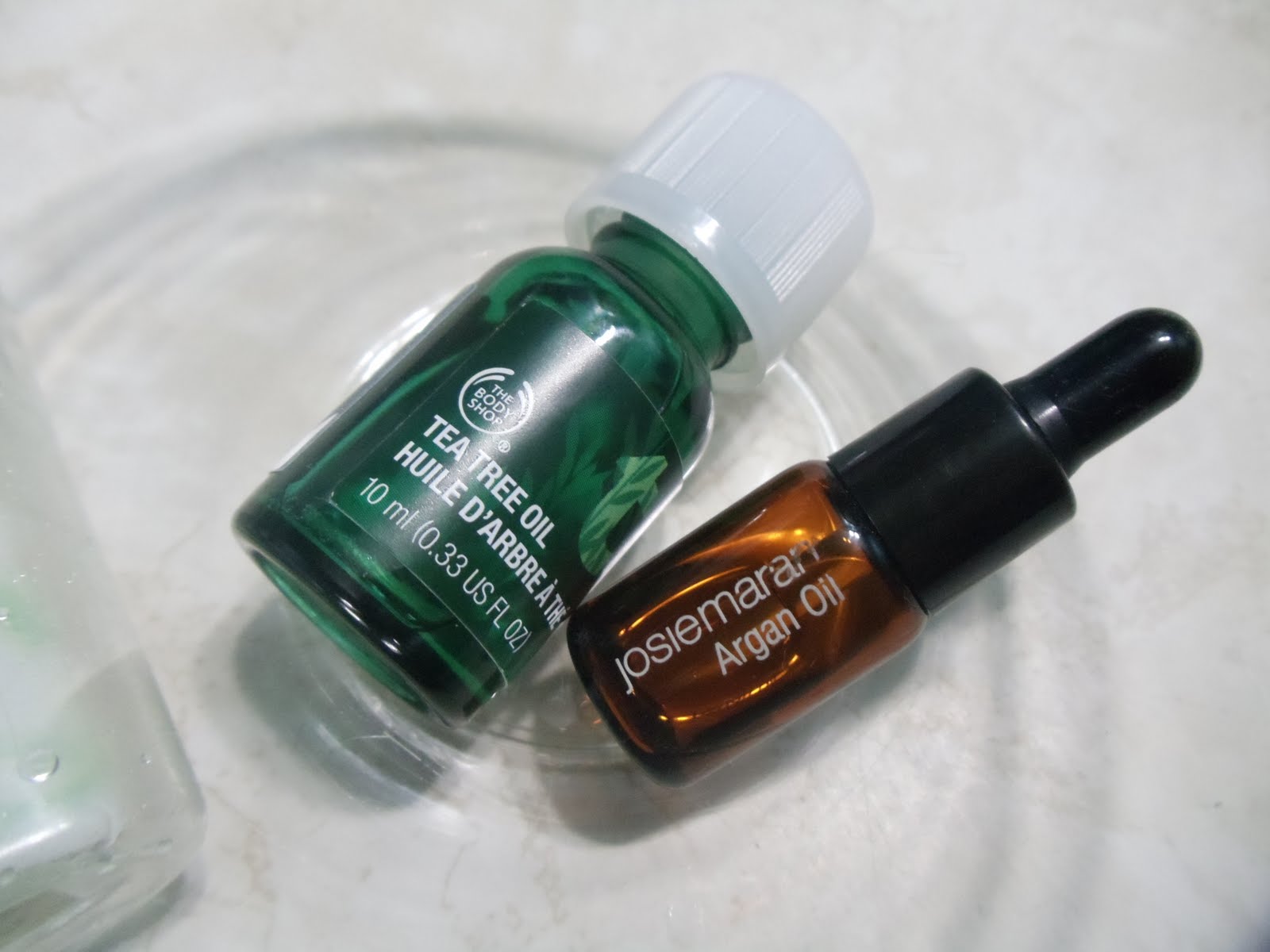 Everything Lovely & Chic {DIY} How To Make Your Own Fix+ Type Spray