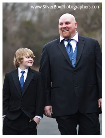 [omar+with+best+man.jpg]