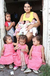 ABG 17 tahun punya 7 anak kandung!