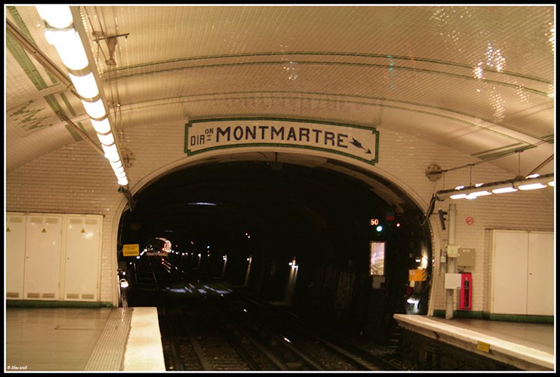 [01Monmartre_metrou1.jpg]