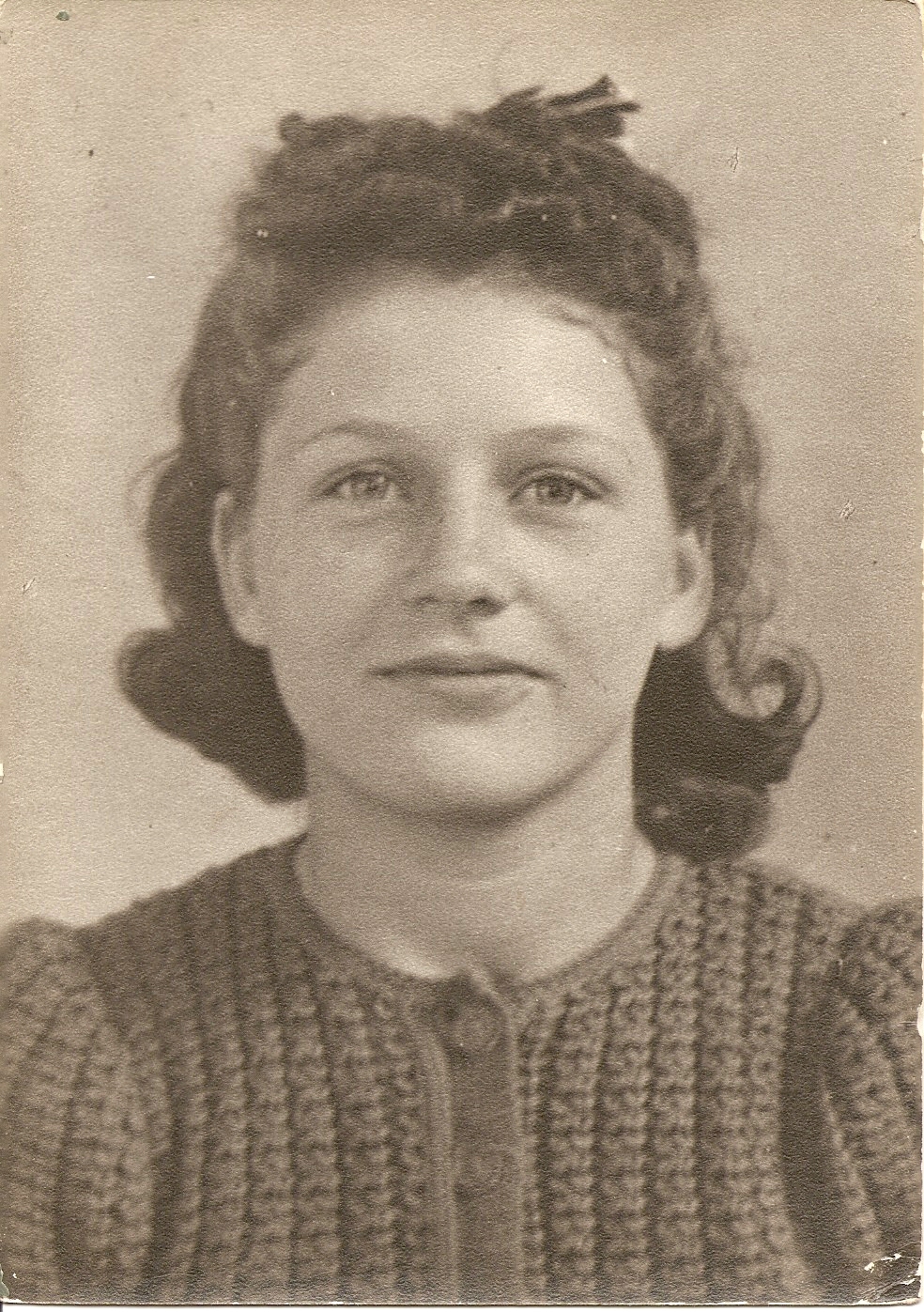 Harvey & Virginia "Jackie" Davis Memorial Virginia Brooks Born January