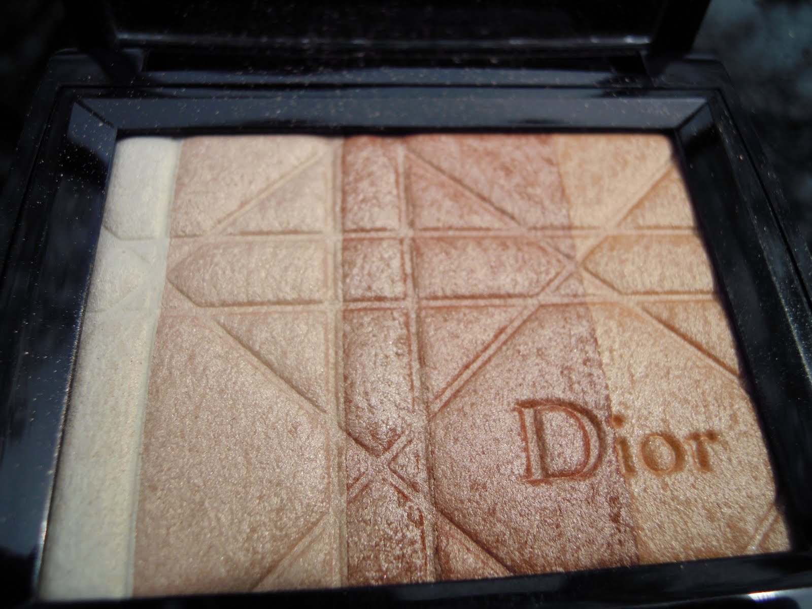 dior shimmer powder