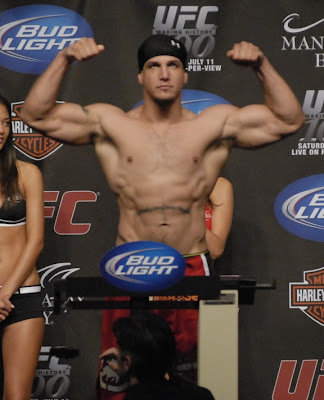 Frank Mir to 205? - Page 3 Frank+mir