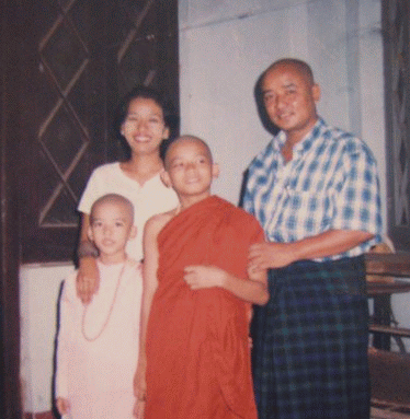 [zarganar-family.gif]