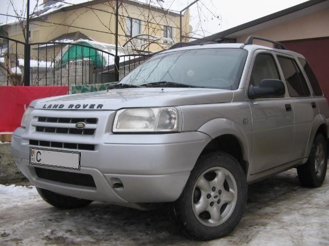 [land+rover+moldova.jpg]