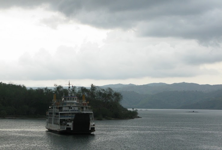 ARRIVÉE AU PORT DE LEMBAR, LOMBOK