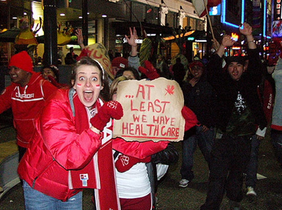 [torcida-Canada.jpg]