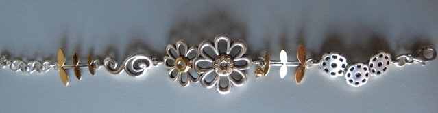 [bracelet_001.JPG]