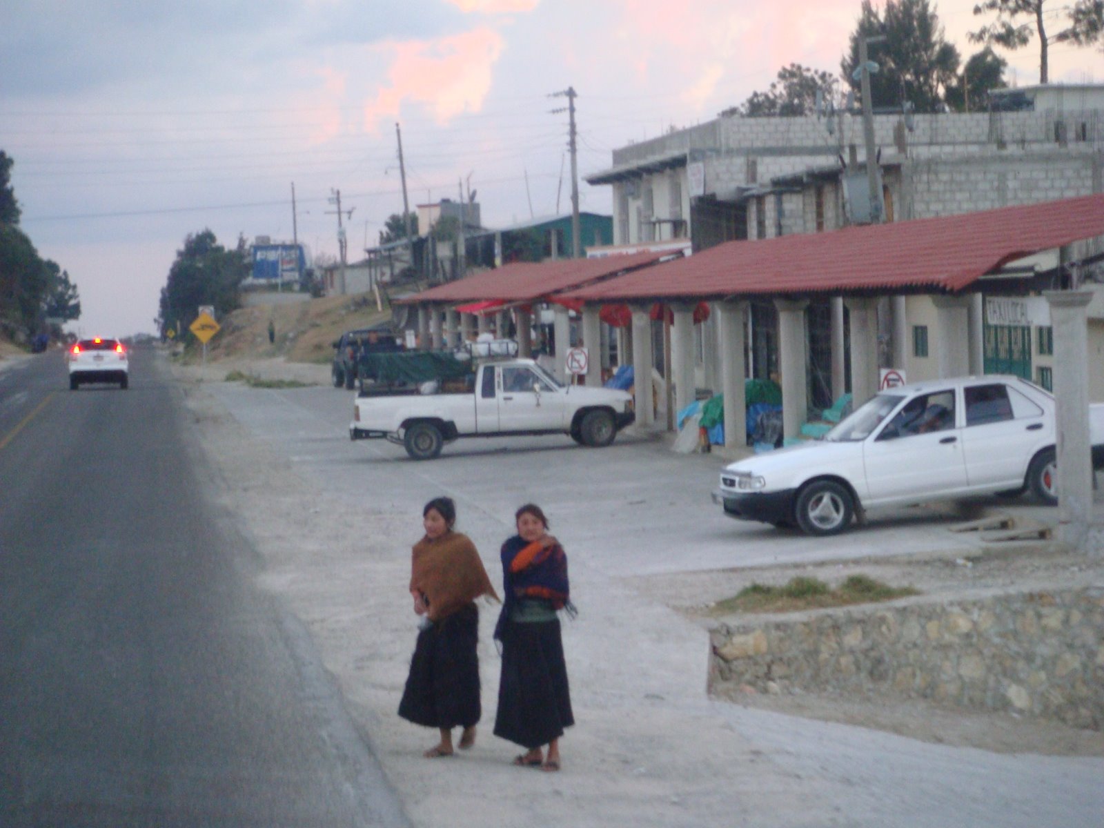 [Mexican+Ladies.JPG]