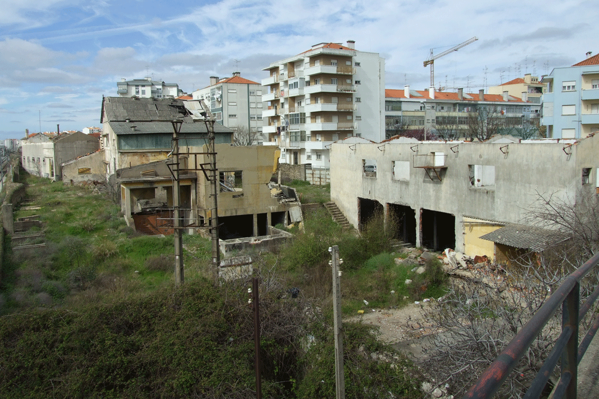 [28-copy.gif]