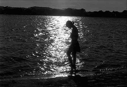 [mulher+na+praia.bmp]