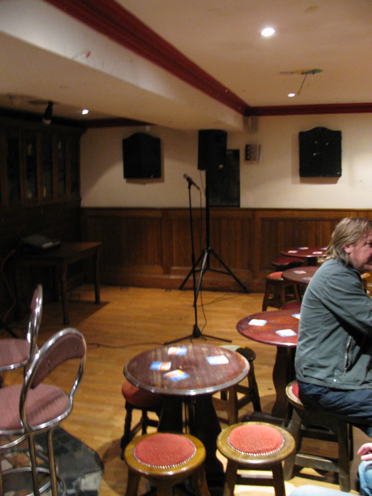 [Dublin+April+16th,+17th+025.JPG]