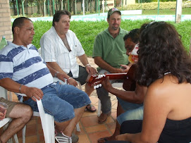 Nóis canta e os vizinhos espanta !