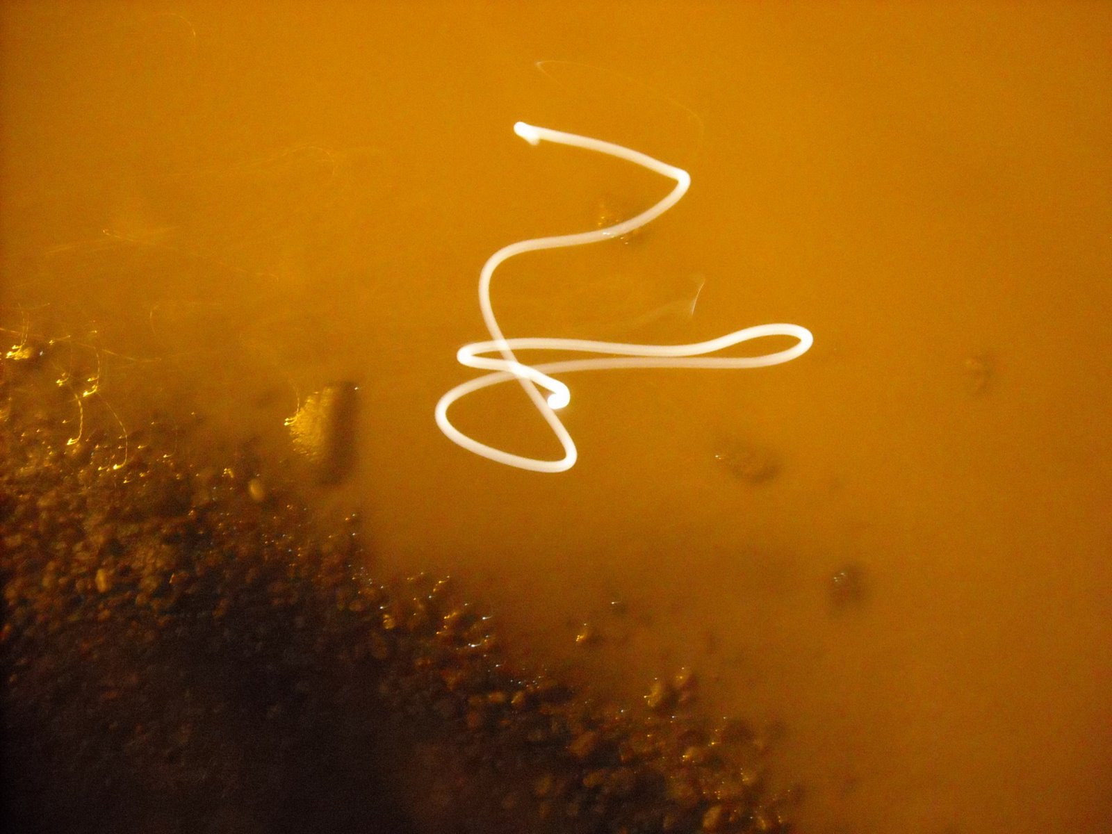 [the+moon,+bedroom+130.JPG]