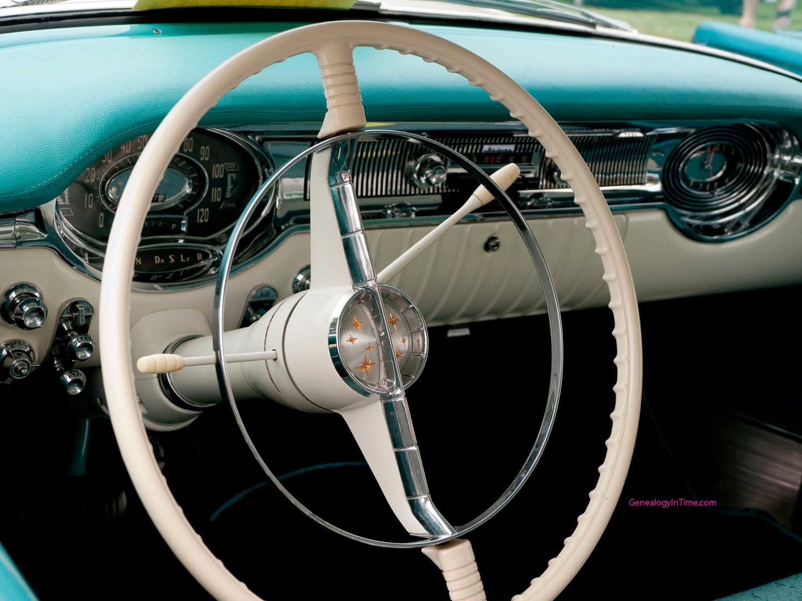 The Beauty of Classic Cars started with the Steering Wheel and Dashboards. 