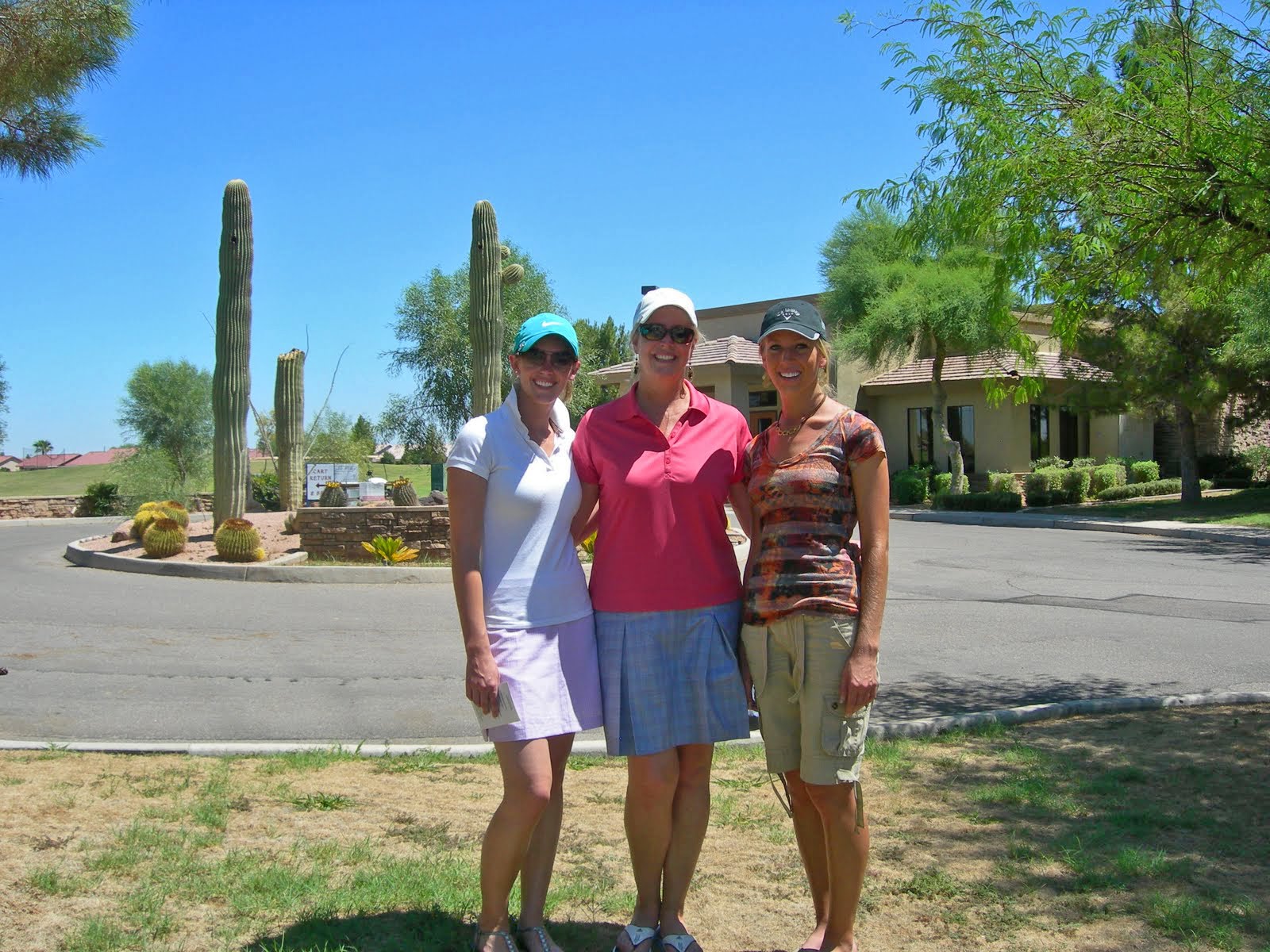 [Amy+Mom+Kim+golf.jpg]