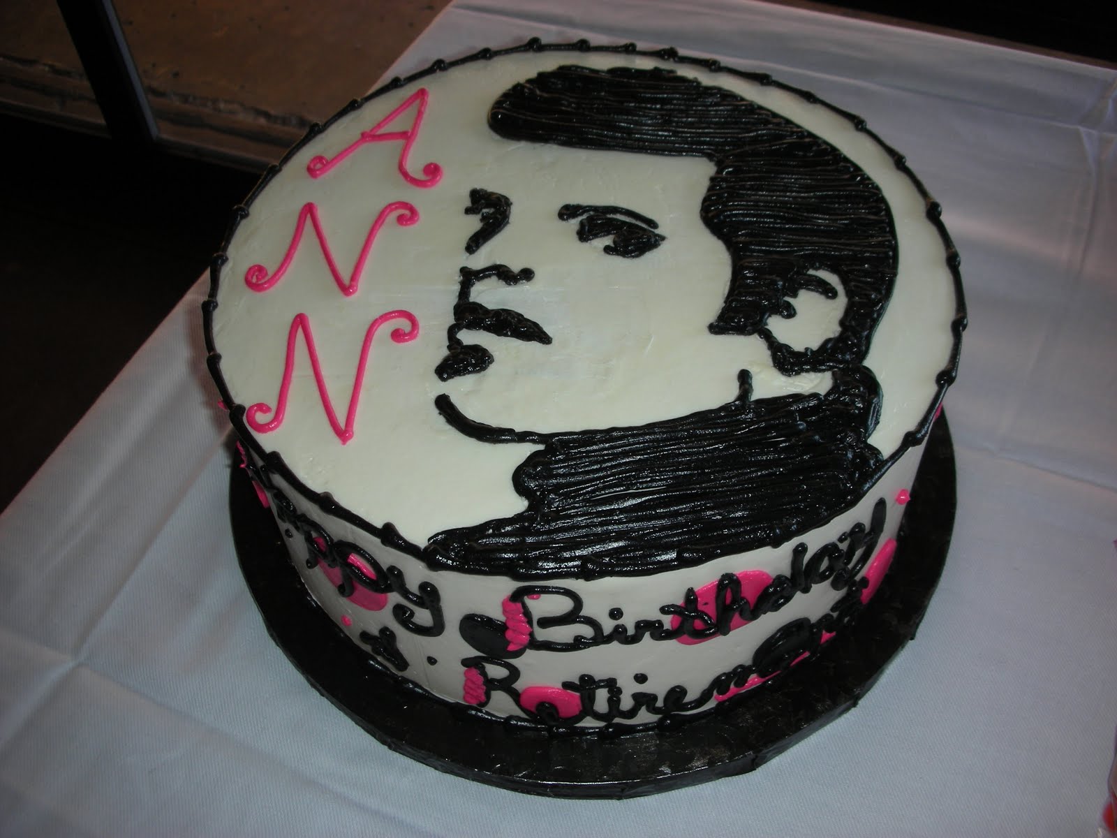 Elvis Cake