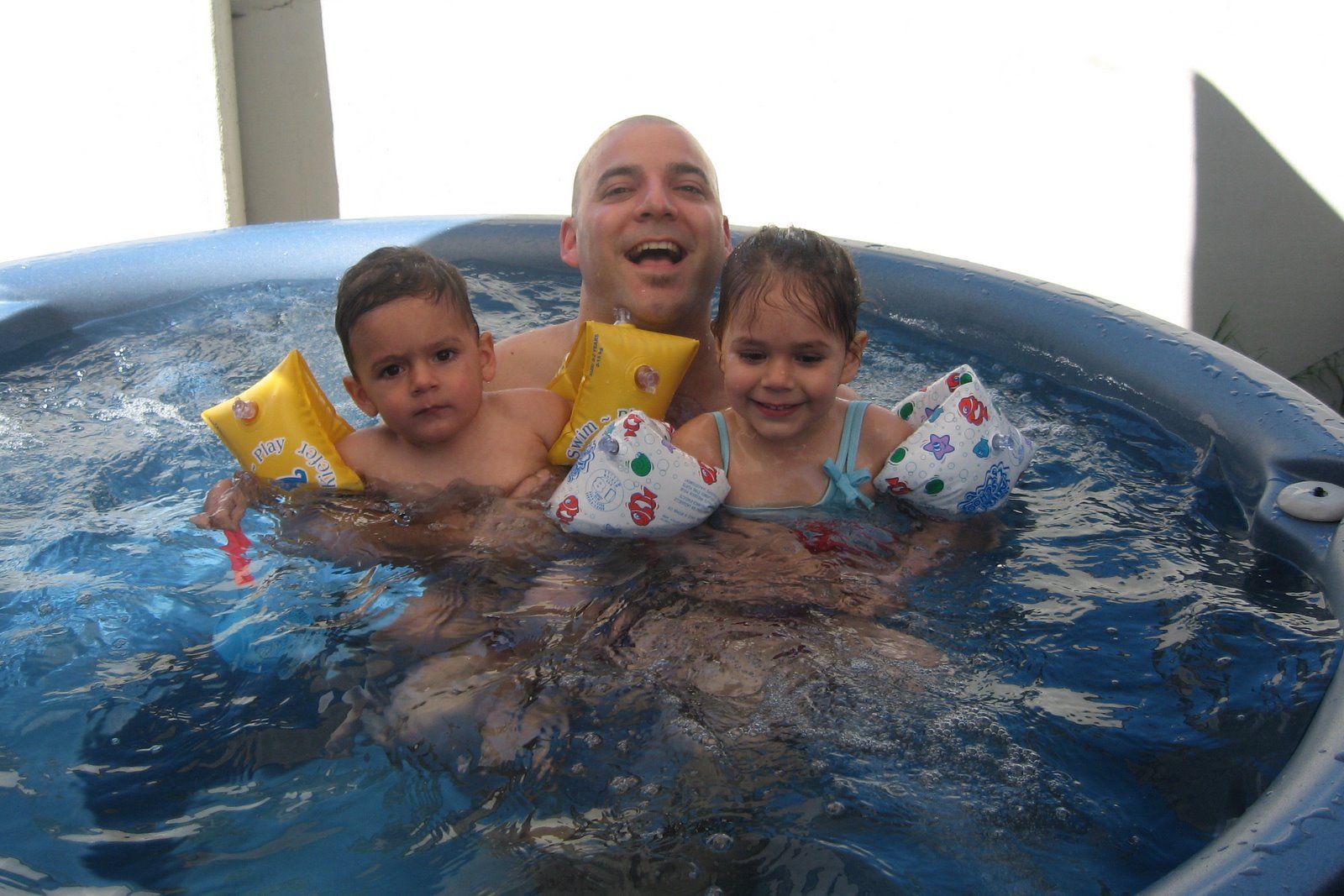 The Hernandez Family Blog 1st Hot Tub Swim of 2010