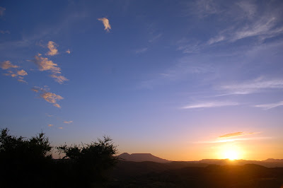 Fotos Und Bilder Von Phantastischen Riesenseifenblasen Desktop Hintergundbild Oder Wallpaper Sonnenuntergang In Afrika Namiba Fotos Und Bilder Von Landschaften