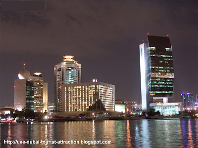 Dubai+buildings+at+night