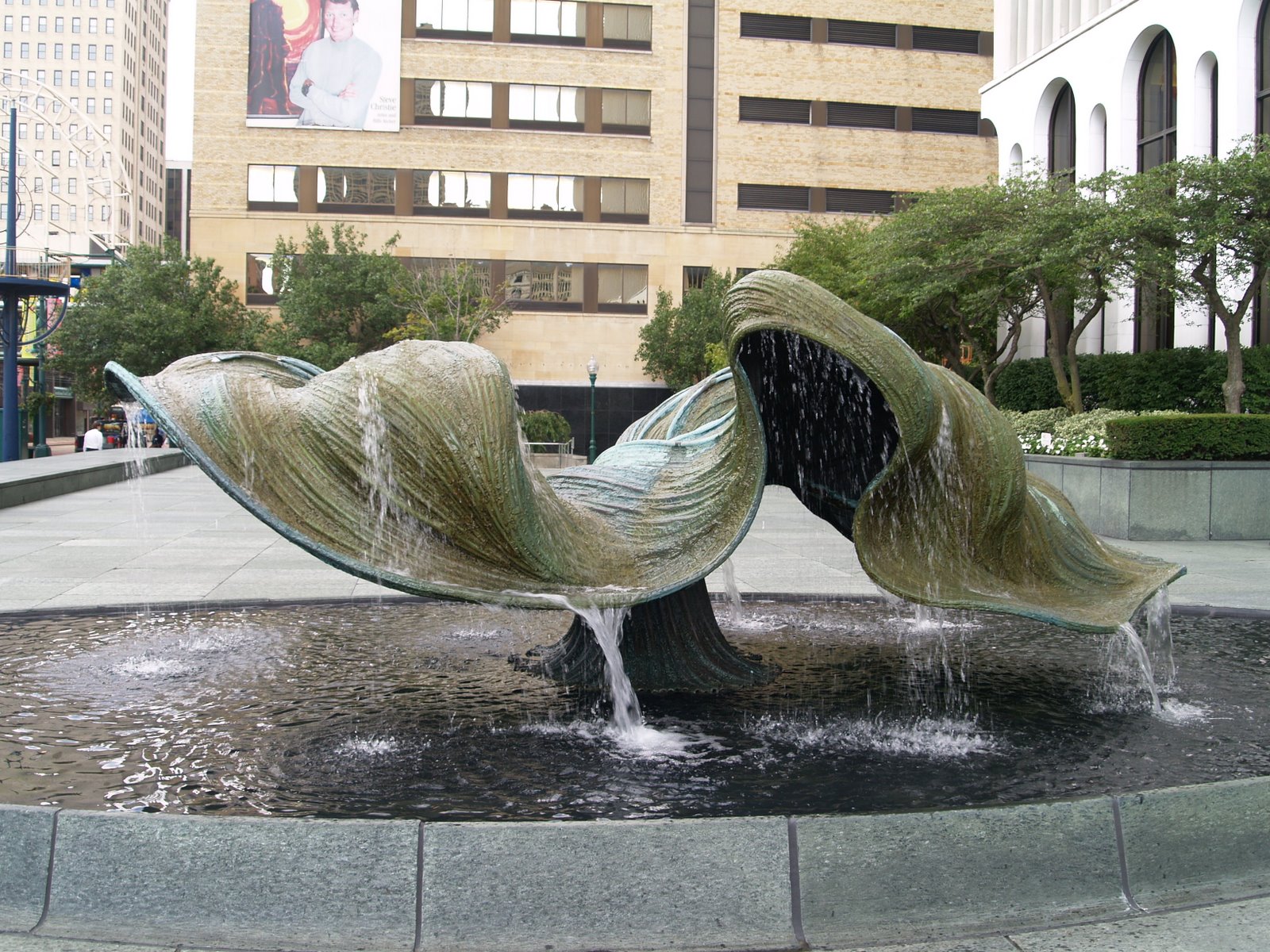 [P8115475.JPG]