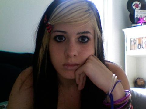 [Emo+Kız+Resimleri+36.jpg]