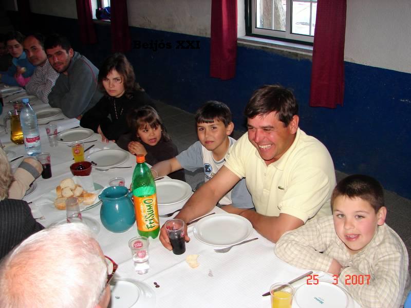 [antoniopovinho_983.JPG]