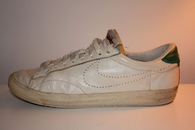 nike tennis classic vintage