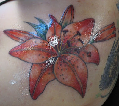 Next, flower tattoo ideas can also revolve around the type of flower itself.
