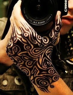 matching tattoos for hands with tribal tattoo designs