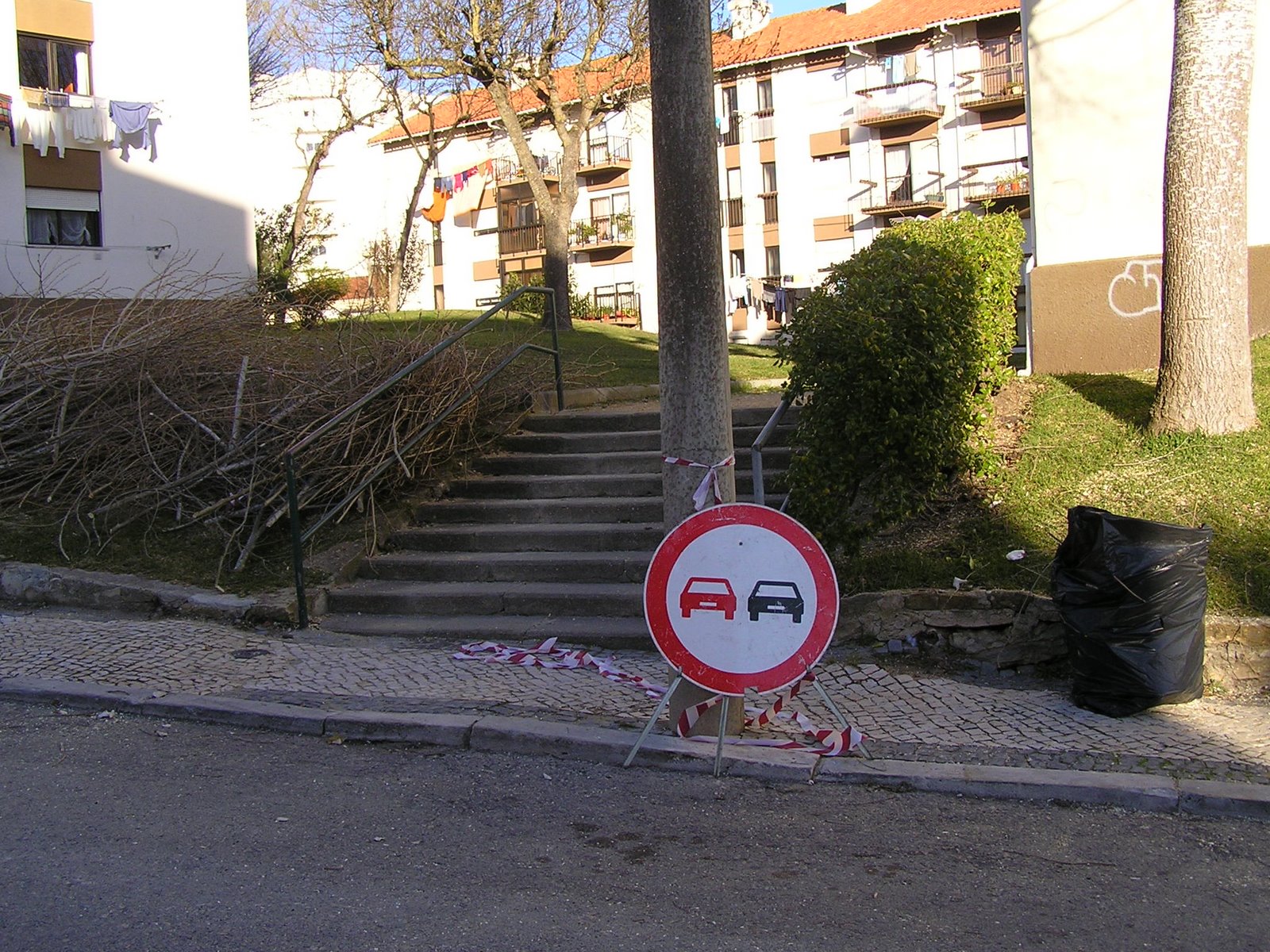 [TRÂNSITO.JPG]