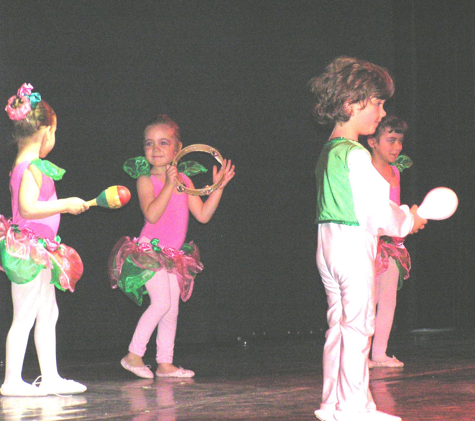 [DANÇA-1.JPG]