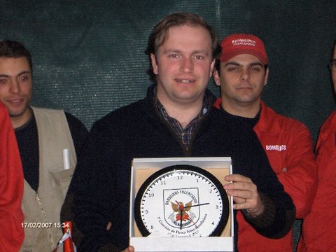 [Vice+Presidente+recebe+lembrança++da+Secção]