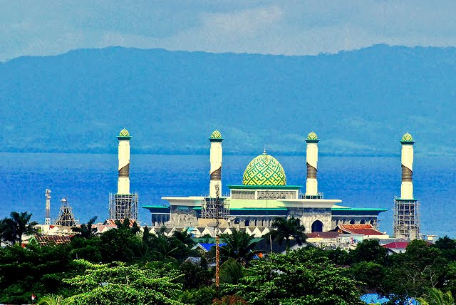 MASJID PHOTOGRAPH: Masjid Di Maluku Dan Maluku Utara