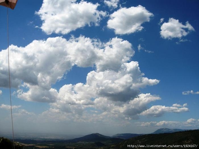 [1566998_il_celo.JPG]