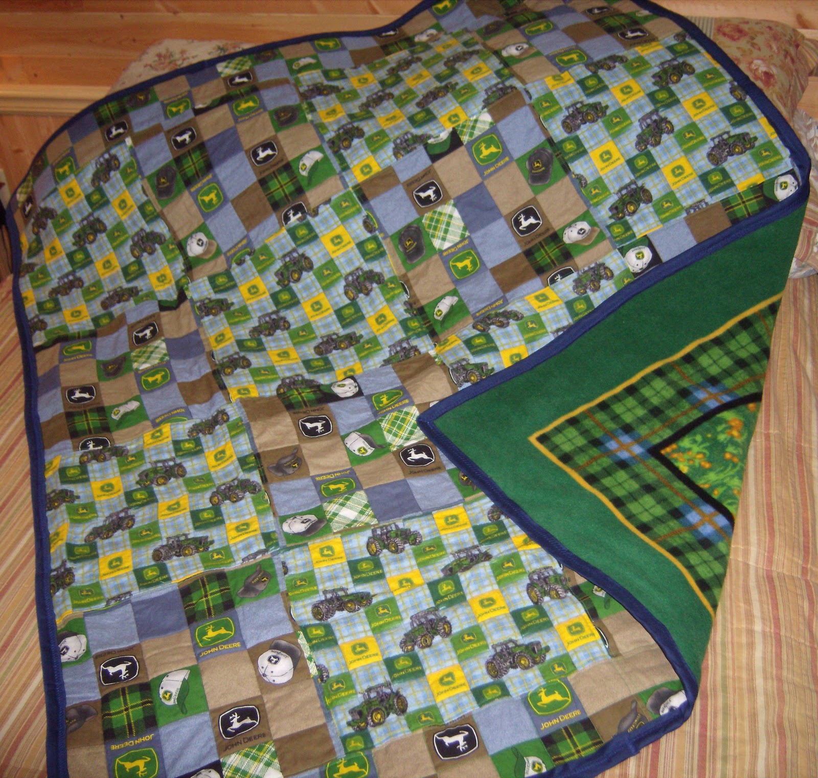 Gina'sCustomCreations John Deere Quilt