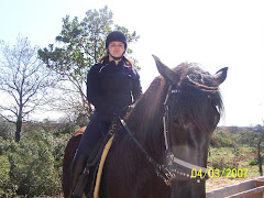 Stefania socia e proprietaria di Trina cavallo Murgese